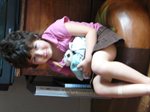 Kate y su guinea pig, Carmen
